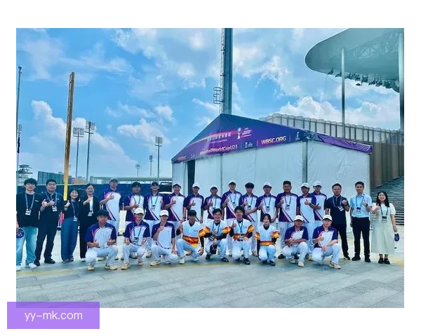 2026世界杯官方志愿者服装亮相融合三方文化元素展现多元风采